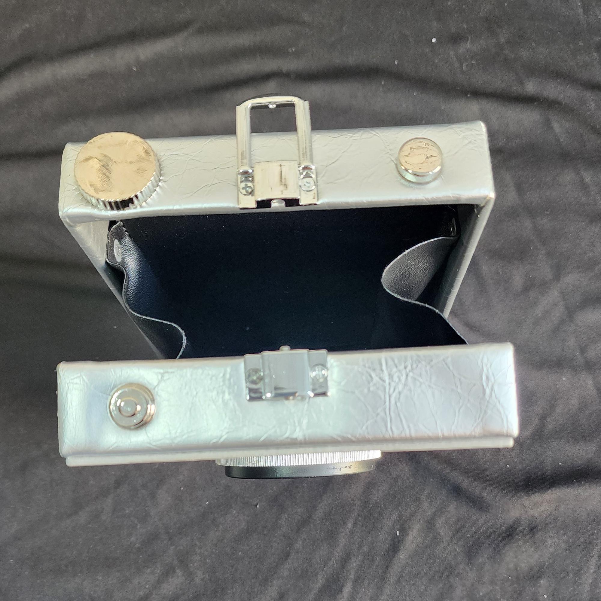 Camera Look Vintage Sling Bag - Silver